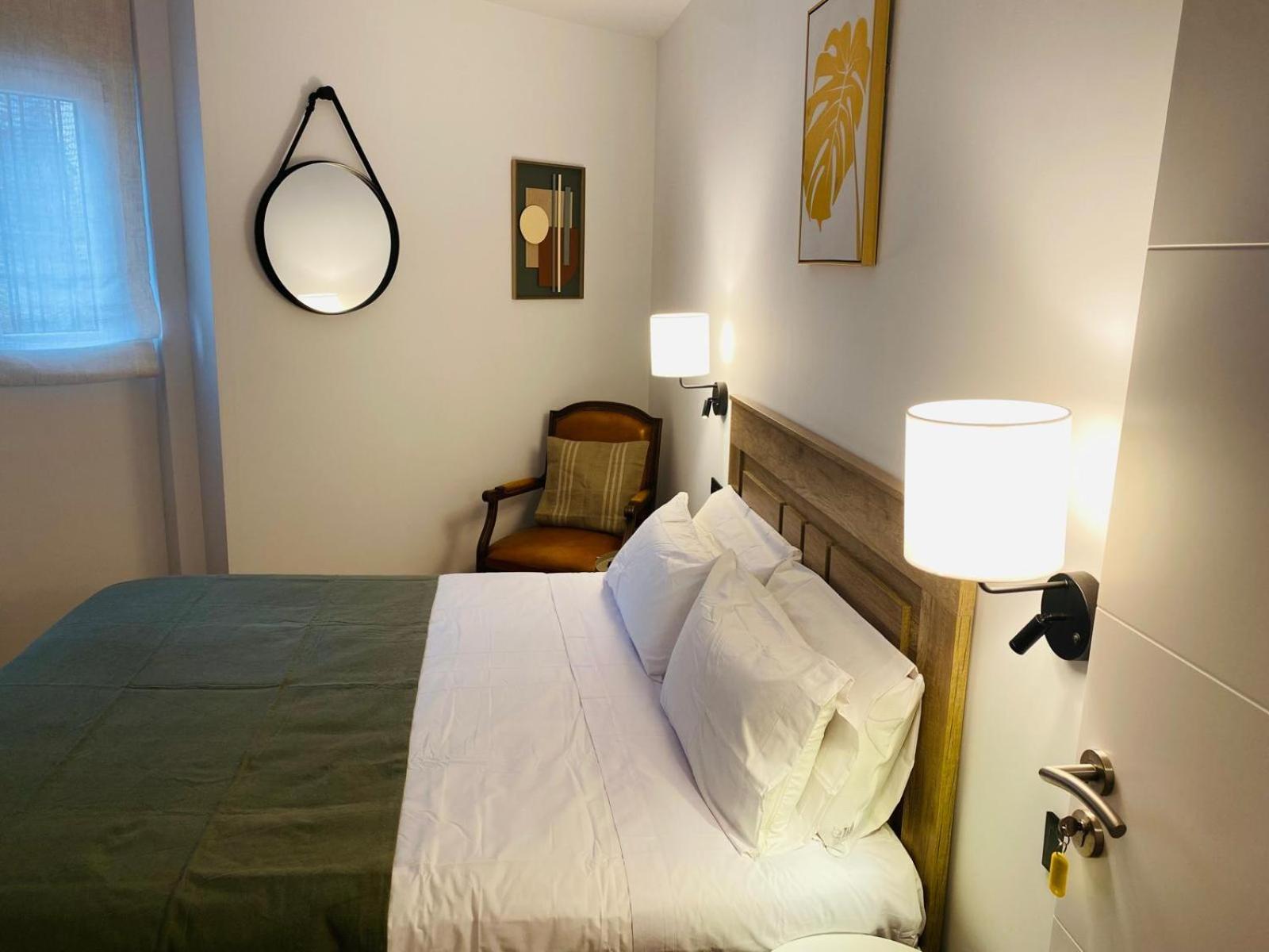 El Parador Del Cesar Boutique, Aparcamiento Gratis Hostel เมรีดา ภายนอก รูปภาพ